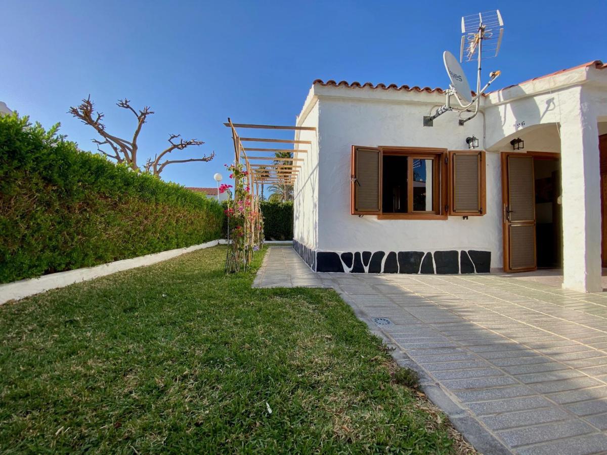 Casita Blanca Near Yumbo Apartment Плая дел Инглес Екстериор снимка